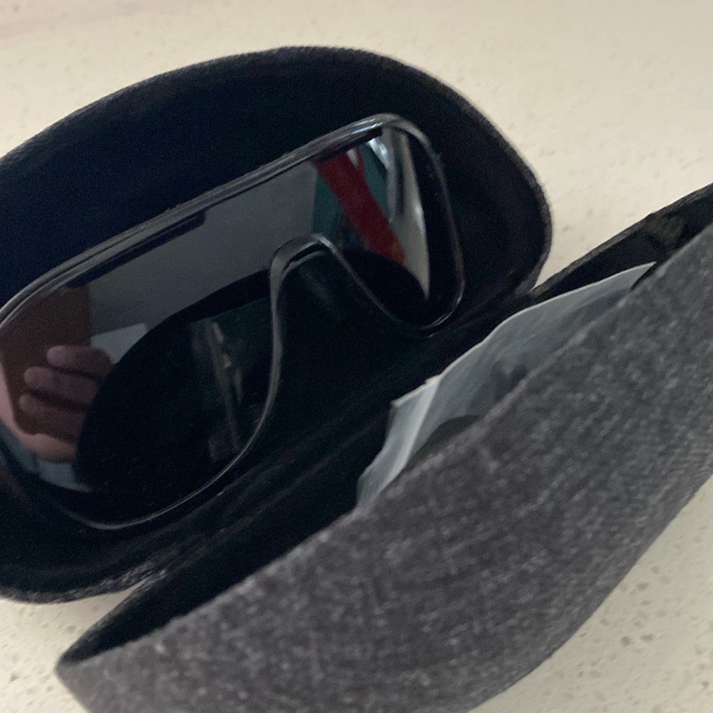 Worn once Oakley sunglasses